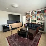 Penthouse Frankfurt פרנקפורט